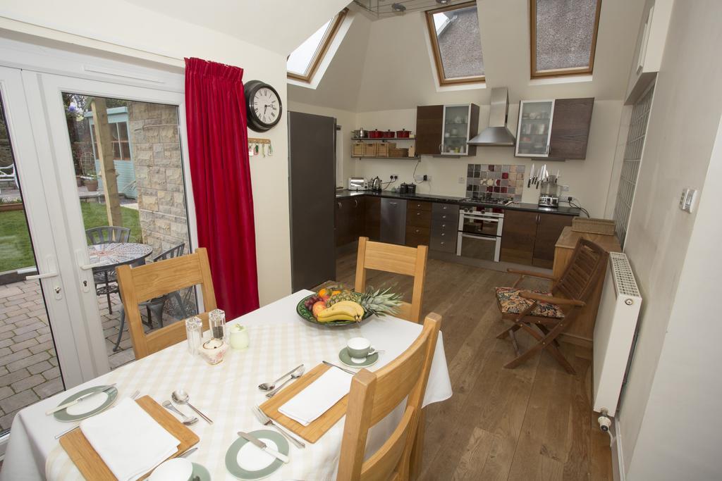 Doris Crook B&B Edinburg Exteriör bild